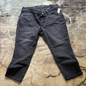 Women’s Black Jeans